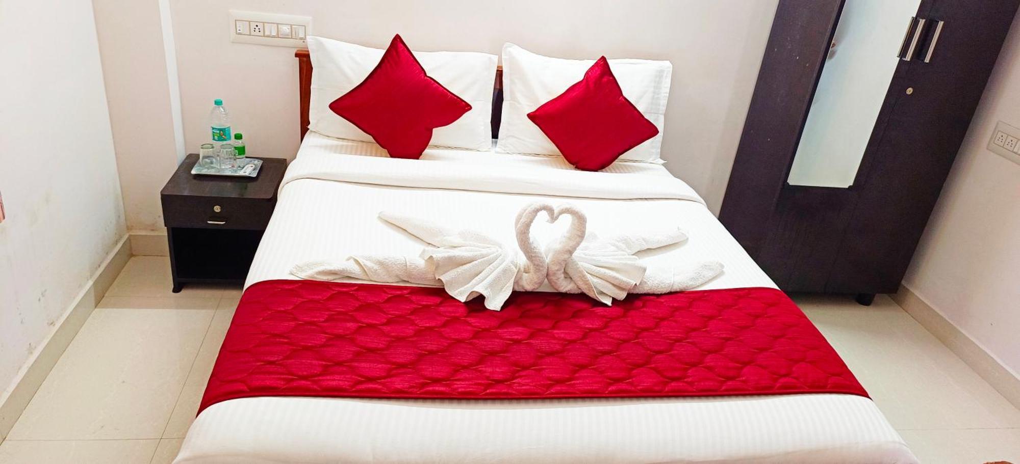 Ambience Villas Yercaud Bagian luar foto